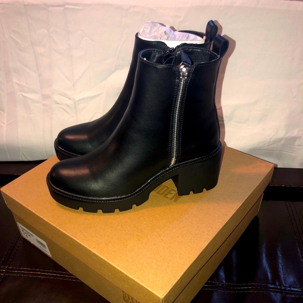 Steve Madden Boots